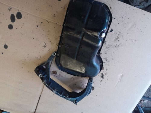 Audi A4 B5 1.9 TDI  Halter Träger Ölwanne Getriebehalter 050199307