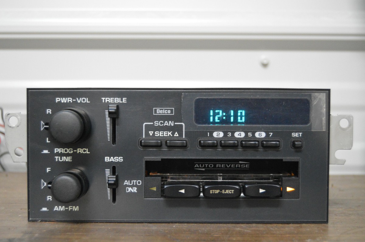 Delco GM Chevy Caprice Impala factory cassette radio stereo 94 95
