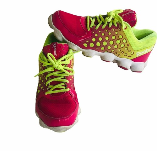 Reebok ATV19 running shoe pink low top 