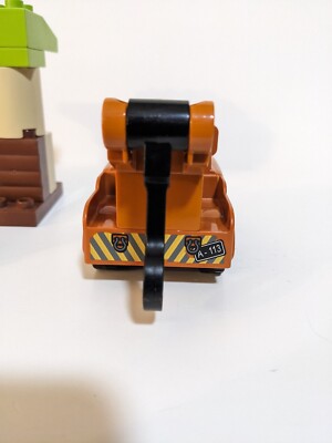 Lego Duplo 10856 Mater's Shed Set Disney Pixar Cars Tow Mater