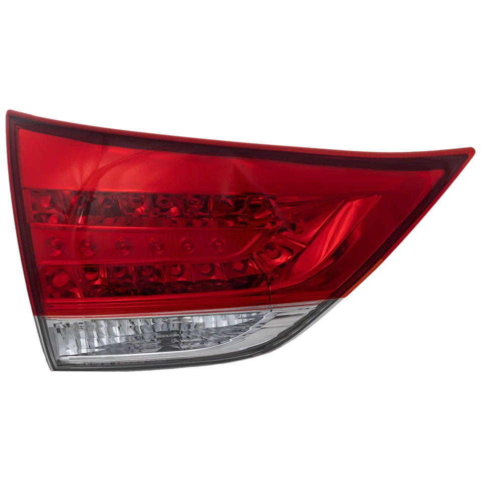 Driver Side, Inner Tail Light For Toyota Sienna 2011-2012 Foto 2 de 4