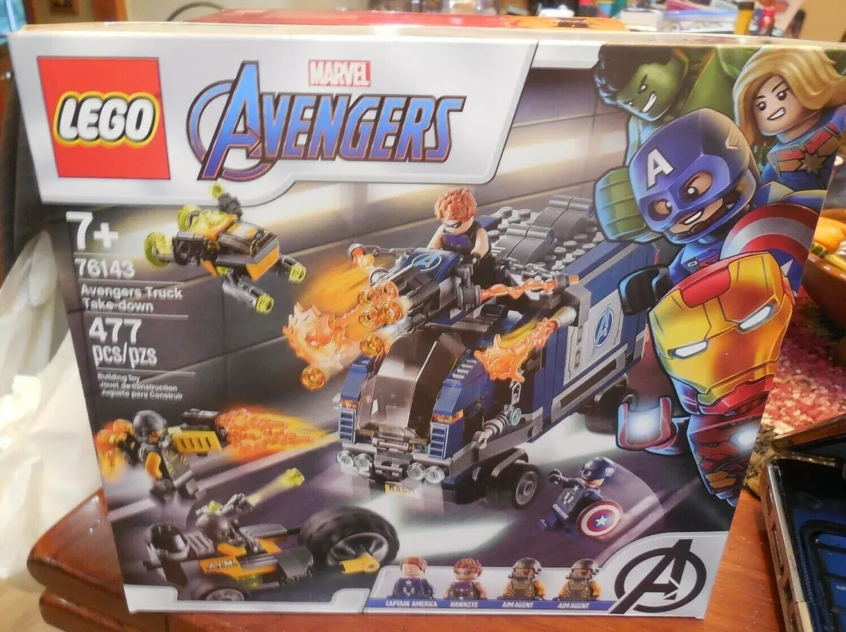 LEGO Marvel Avengers Truck Take-Down 76143 Captain America and Hawkeye  Superhero Building Toy (477 Pieces) 