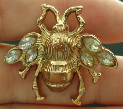 Vtg GN3411 Elegant Golden Bumble Bee Queen Bee Pin Brooch Crystal Insect Bug
