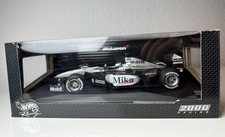 Hot Wheels Racing McLaren MP4-15 Mika Häkkinen 1:18 Formel 1 2000 Mercedes