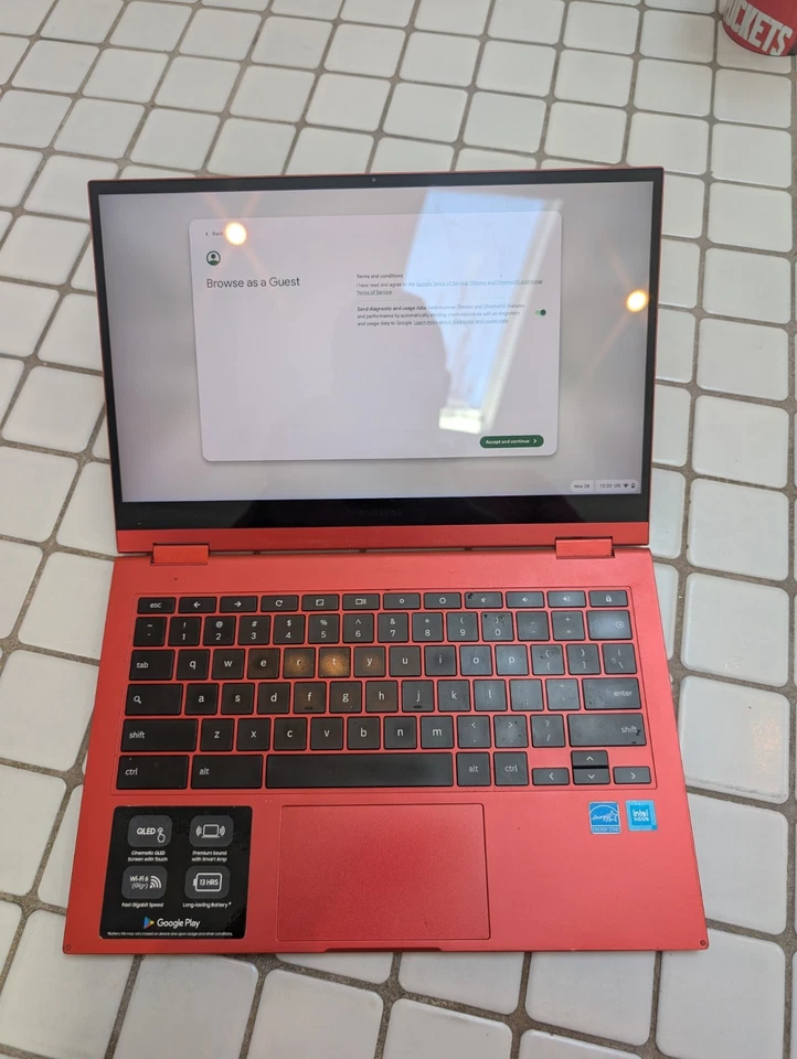 Samsung Galaxy Chromebook 2 XE530QDA - 13.3" Full HD - Intel - 4GB RAM - Valor Foto 2 de 4