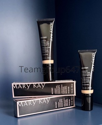 Mary Kay CC Cream Spectrum SPF 15 Very Light.  TWO ((2))  NEW.