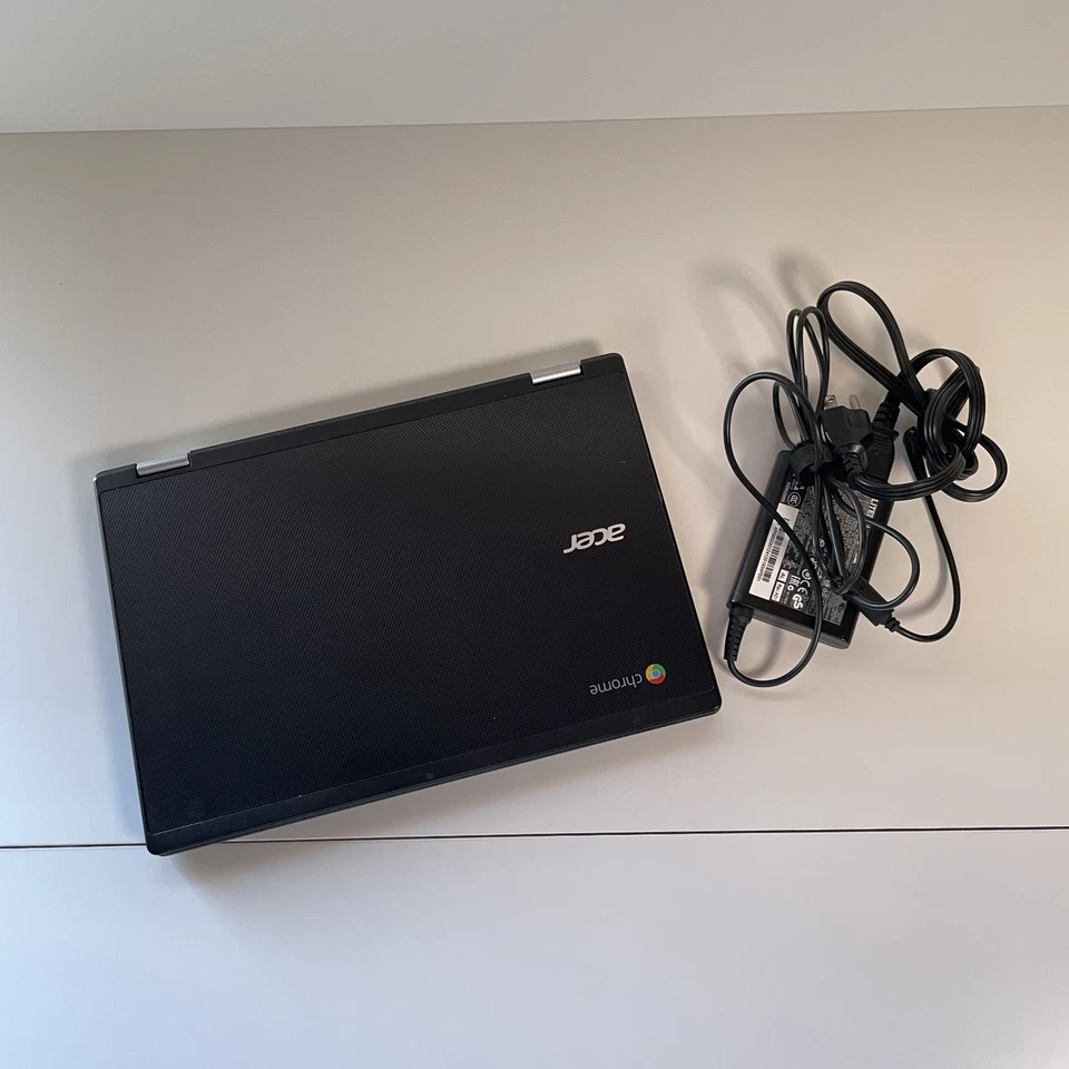 Acer Chromebook C738t 2-in-1 (11.6" touchscreen, Intel, 4GB, 16GB) with Charger - Image 3 of 4