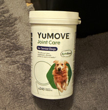 YuMOVE Hip & Joint Care Tablets Senior Dogs 240 (212g) Exp 23/04/2026