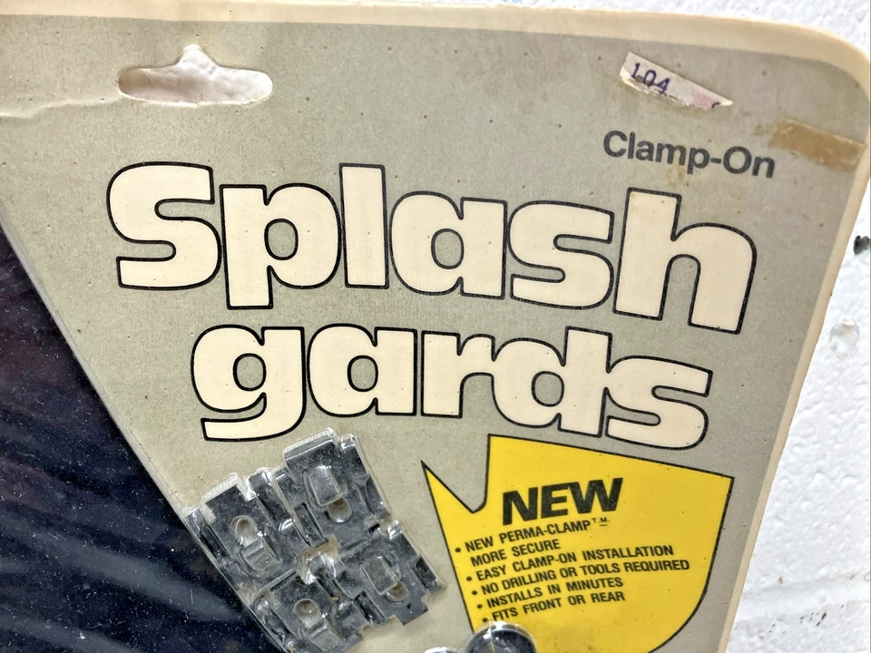 Nuevos protectores contra salpicaduras OEM GM con abrazaderas Pontiac Firebird/Sunfire/Grand Am (480) Foto 3 de 4