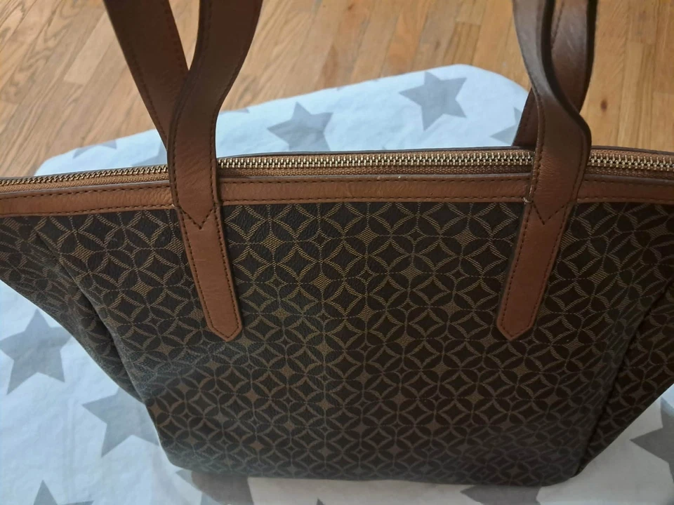 Bolso de Mano Fossil (Grande) Foto 3 de 4