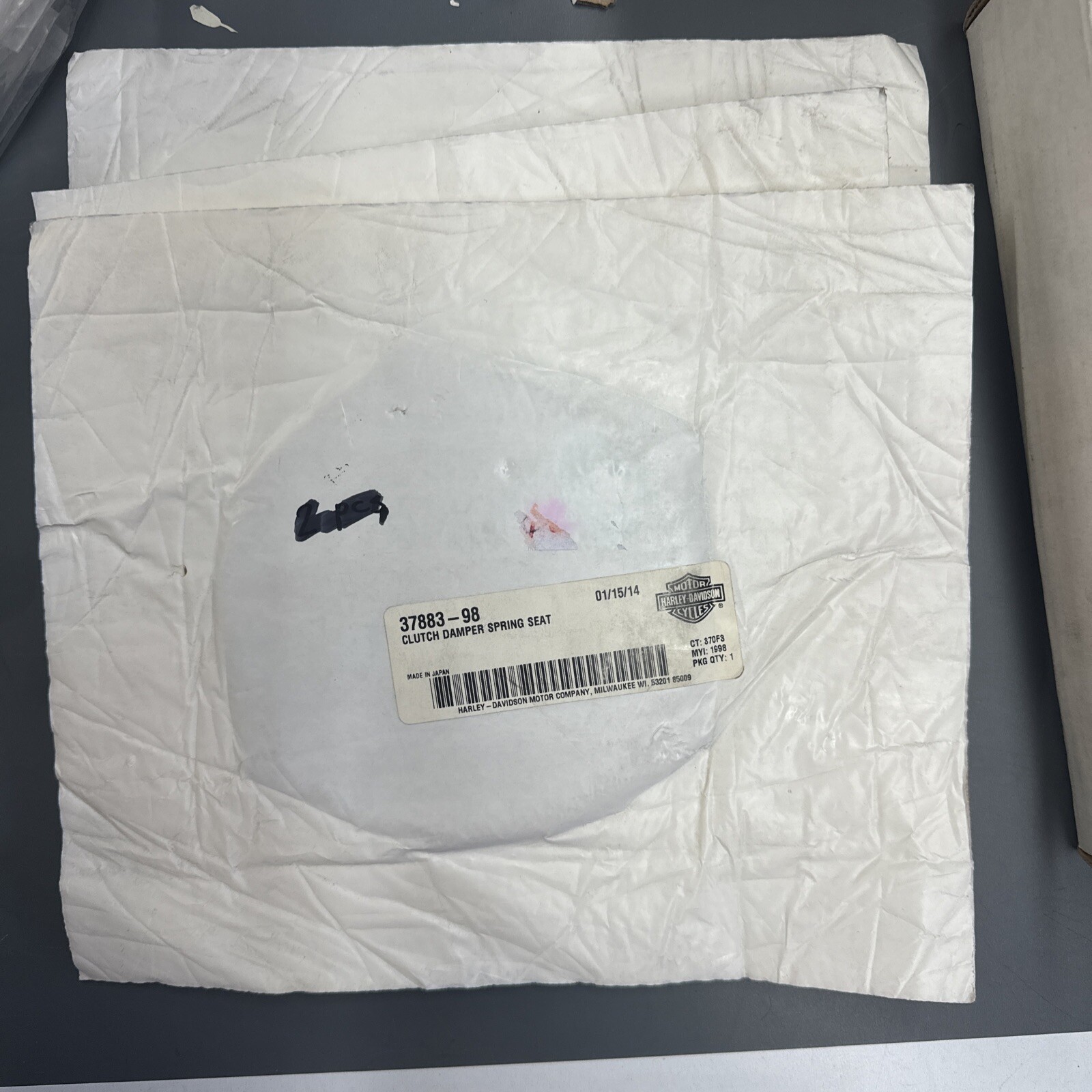 OEM NEW Harley Davidson  Clutch Dampler Spring #37883-98