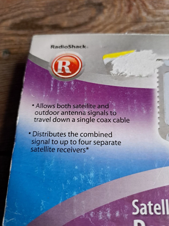 Radio Shack Passive Multi-Switch Satellite 4 Way Switch Satellite New Open Box - Image 2 of 4