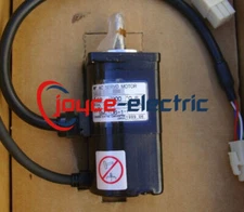 1PC YASKAWA SERVO MOTOR SGMAH-01A1A-AD11 New 01A1AAD11 In Box Expedited Shipping