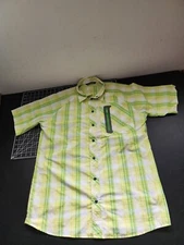Black Tip Nice Catch Shirt Men's Medium Green Plaid Vented Fishing Shirt
