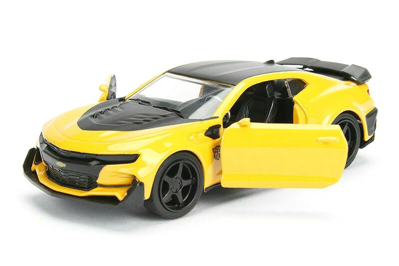 Transformers 5 Bumblebee 2016 Chevy Camaro, Jada, Diecast Toy Car, 5.25", 1:32 - Image 2 of 4