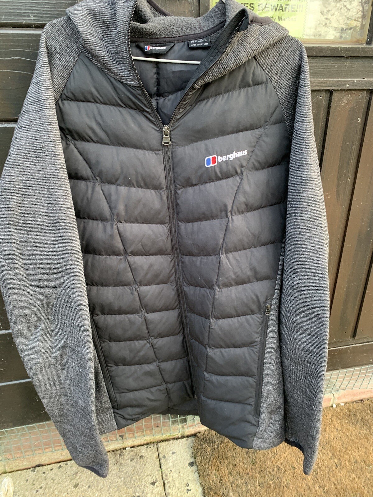 Berghaus ‘Duneline’ Black Hybrid Hydroloft Insulated Jacket Size Men’s