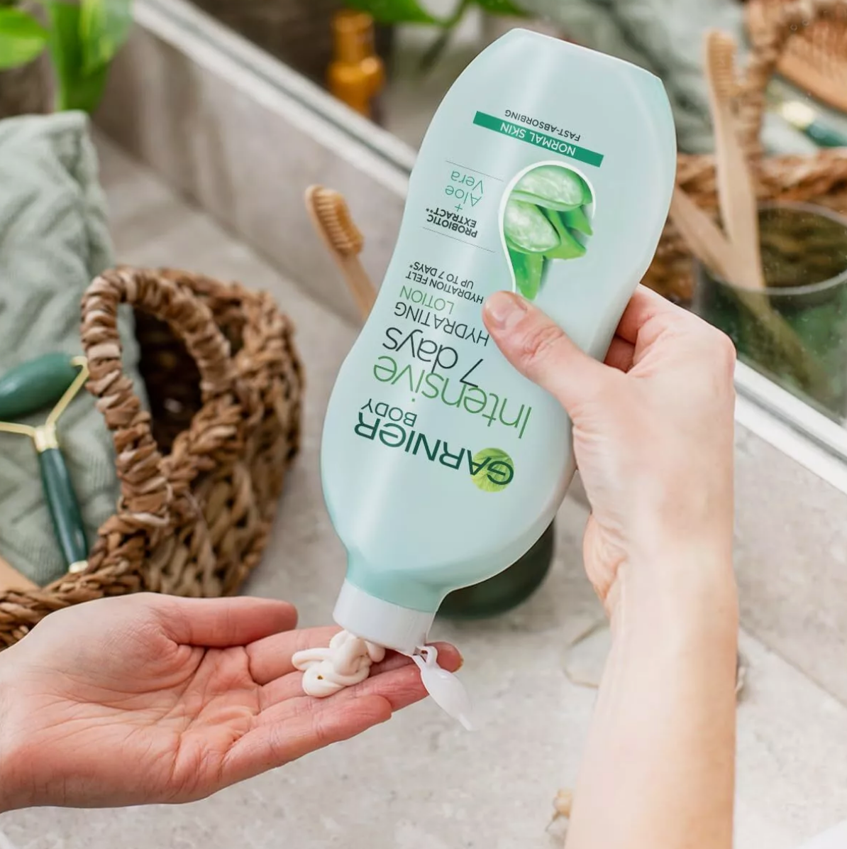 Garnier Intensive 7 Days Aloe Vera Probiotic Extract Body Lotion Normal  Skin | eBay