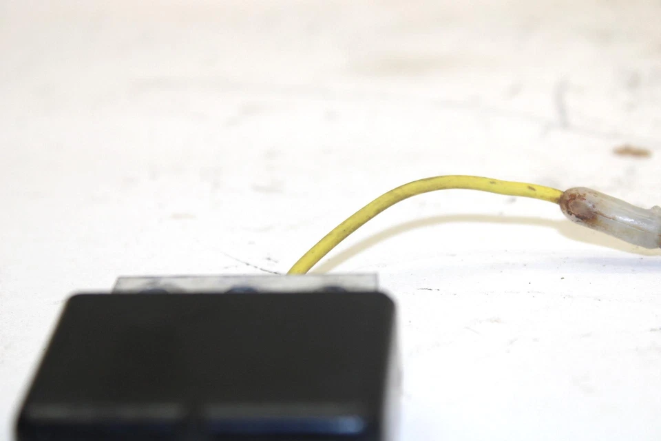 1990 Polaris Trail Oem Voltage Regulator/Rectifier 4060071 Q500 - Image 3 of 4