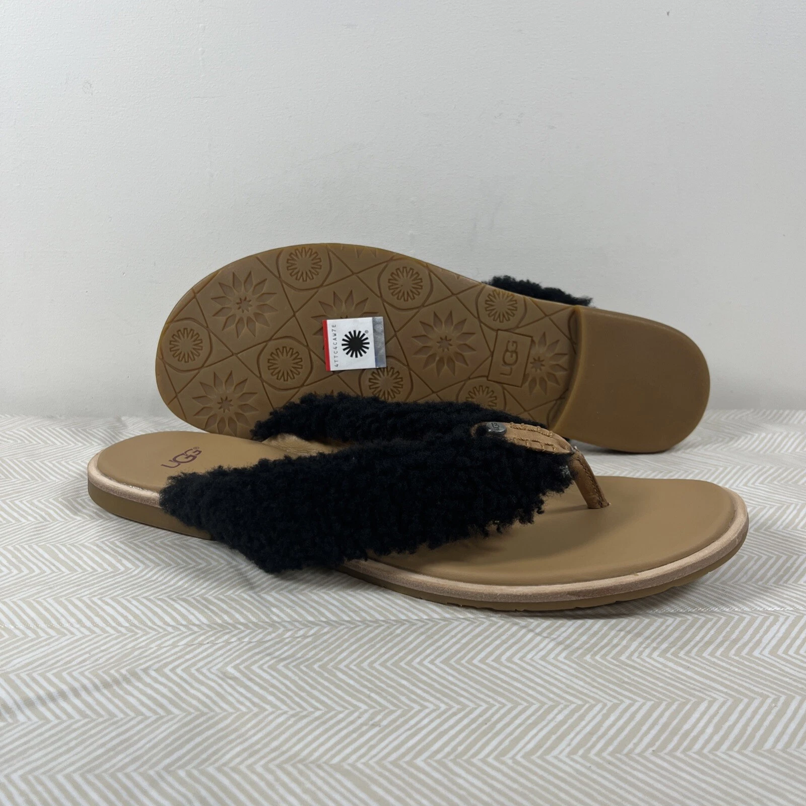 Sandali UGG donna Mojave Alicia Shearling 1101030 neri slip on taglia 12 infradito