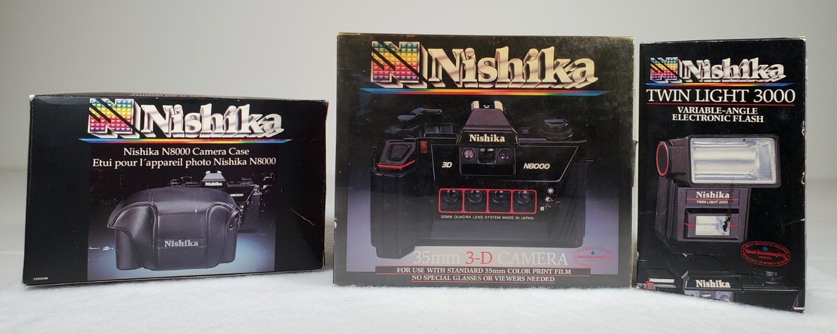 Nishika N8000 3D 35mm Film Camera Twin Light Flash With Case [Unused Boxed]  READ