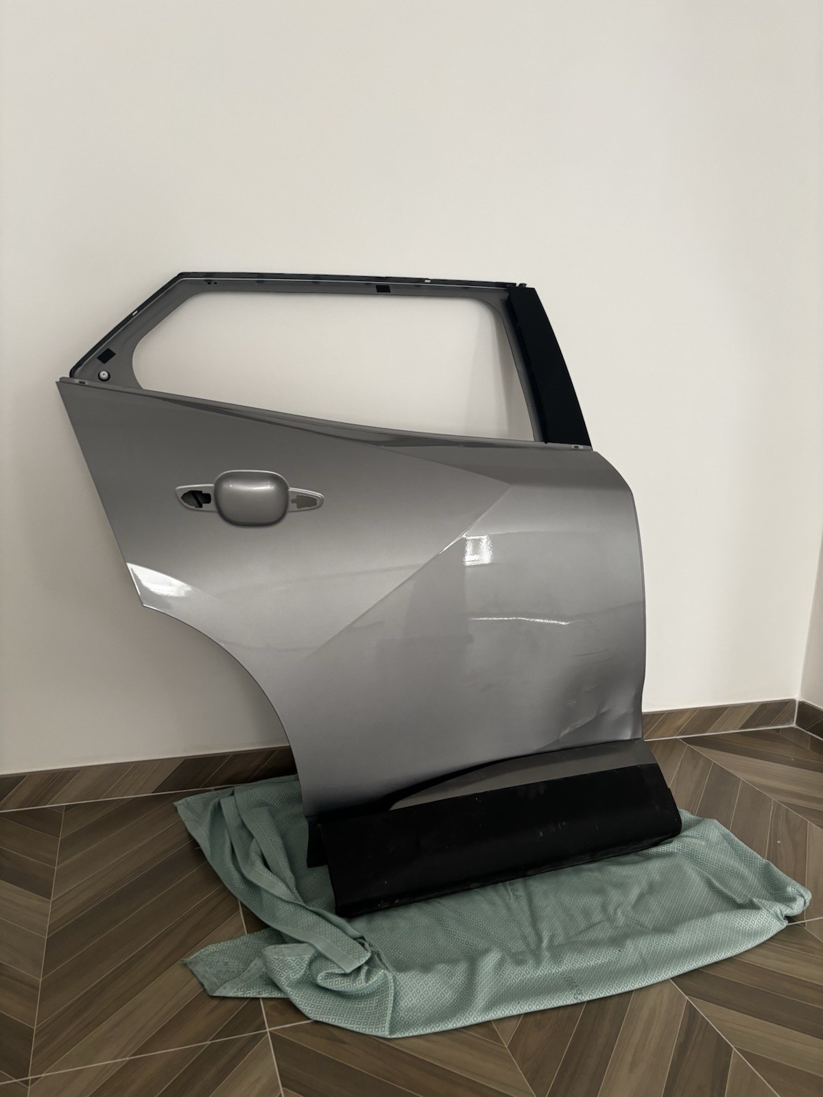 Sportello Posteriore Dx Peugeot 2008 II SERIE