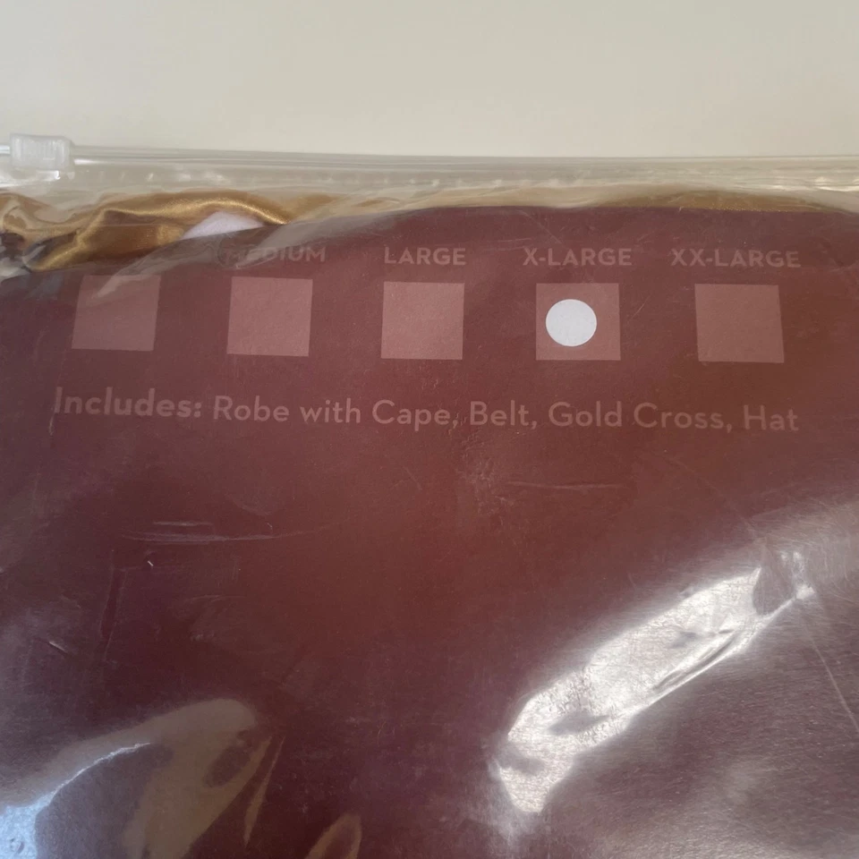 Disfraz de Halloween Hauntlook Píous Pope para hombre talla XL obispo clero católico Foto 4 de 4
