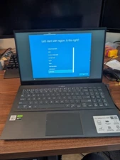 ASUS ZenBook Pro 15 INTEL CORE I7-10750H GTX1650 Max-Q (Battery Doesn't Work)