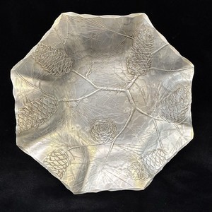 Vintage Wendell August Forge Hammered Aluminum Dish Pine Cones