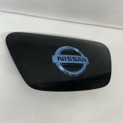 2013 - 2017 Nissan Leaf Front Charging Charge Port Door Cover Only 657373NK1B - Picture 1 of 12