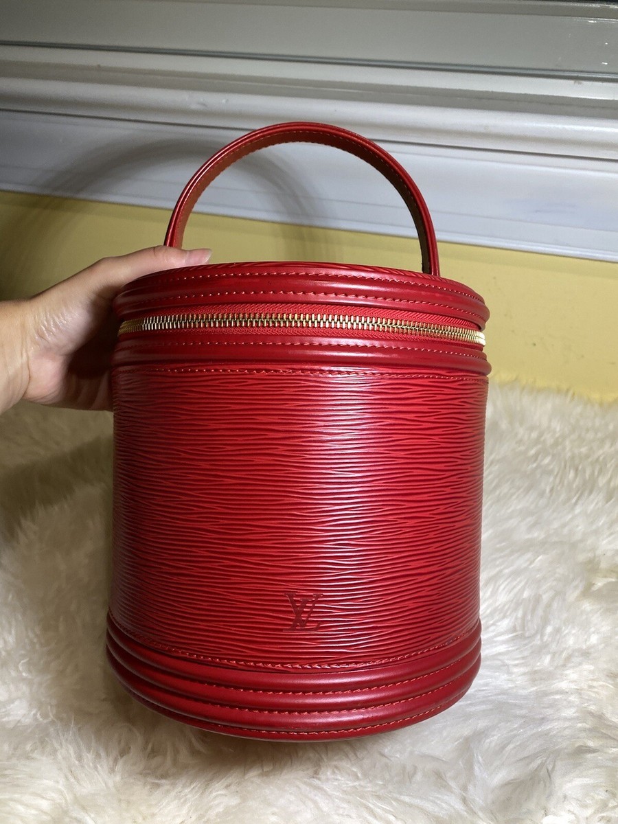 Pre-loved Vintage Authentic Louis Vuitton Red Epi Leather