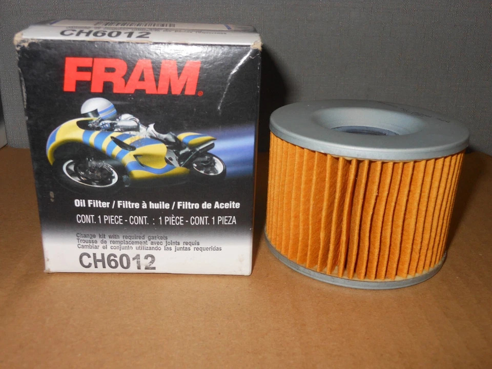 Filtro de aceite NOS Fram compatible con: Kawasaki 1974-1980 KZ400 1995-2004 Triumph CH6012 Foto 3 de 4