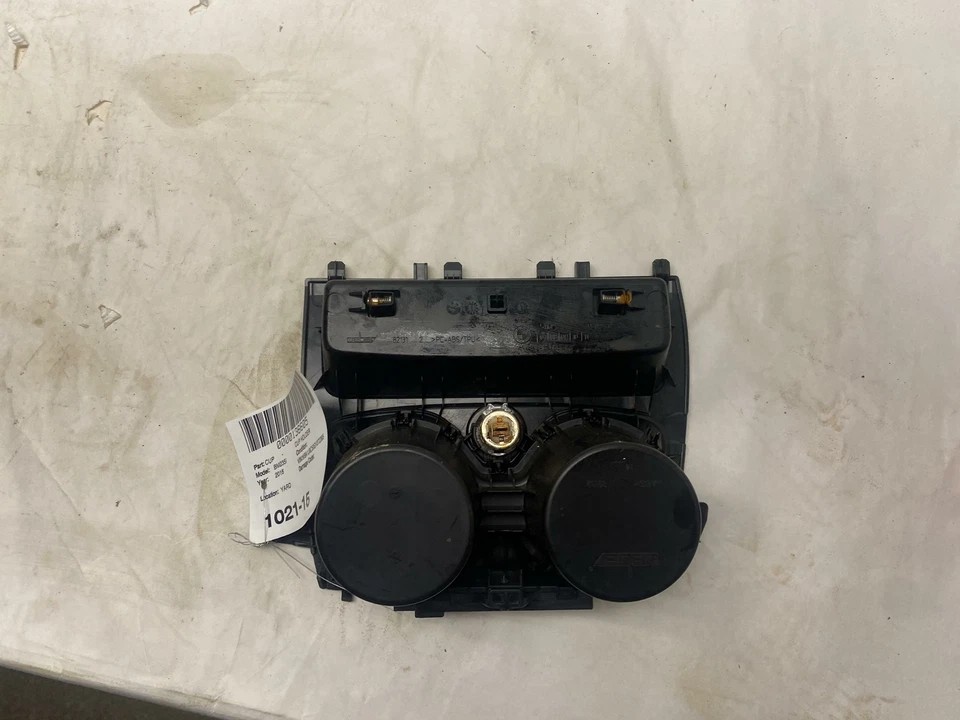 BMW M235I F22 2014-2016 consola central delantera portavasos cenicero con encendedor OEM Foto 4 de 4