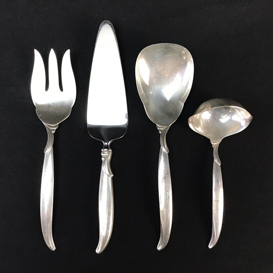 1847 Rogers Brothers IS Flair Gravy Cucharón Tenedor de Carne Berry Cuchara Pastel Juego de Servidor Foto 3 de 4