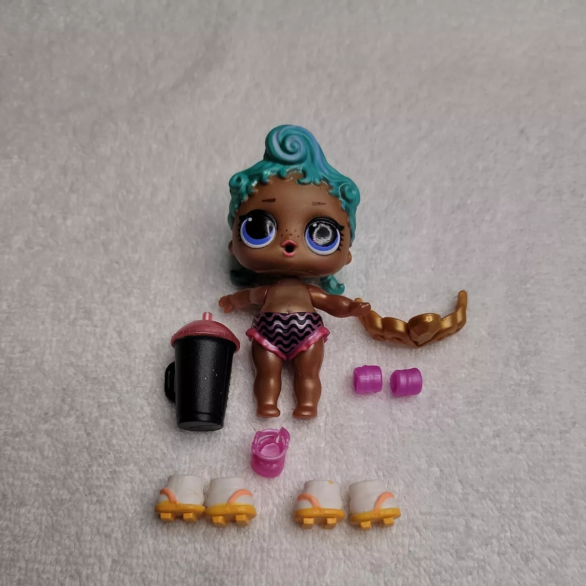 Lol pearl surprise on sale doll and accessories
