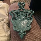 Vintage Cast Iron Trivet Double Heart Handle 537 Star Burst — photo 1