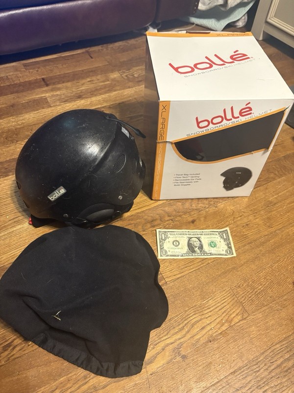 Bolle Snowboard/Ski Helmet 58-50 cm Extra Large - NEW! Sticky Surface