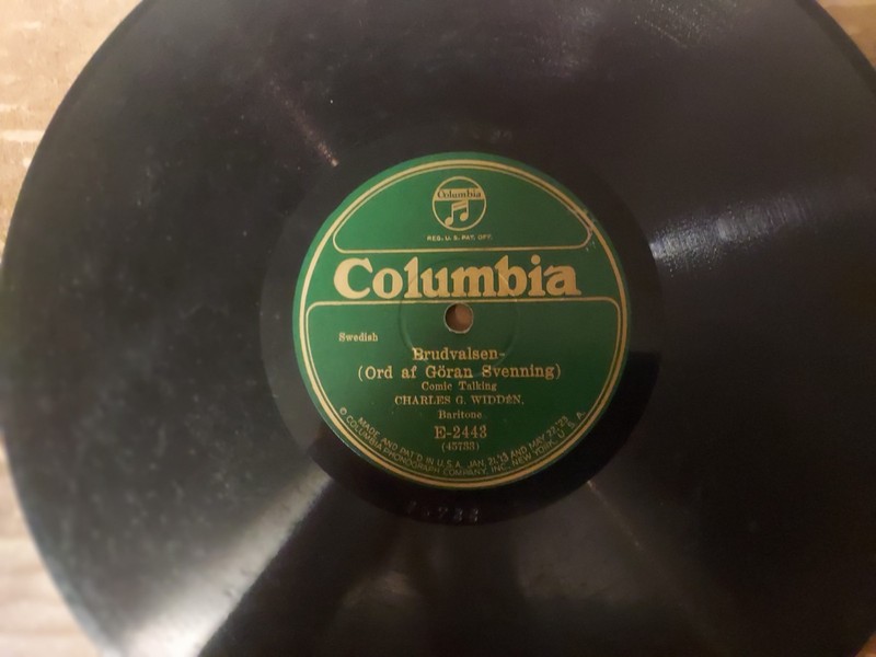 Mid 20s Swedish COL. 78/CHARLES G. WIDDEN-Baritone w. Accordion