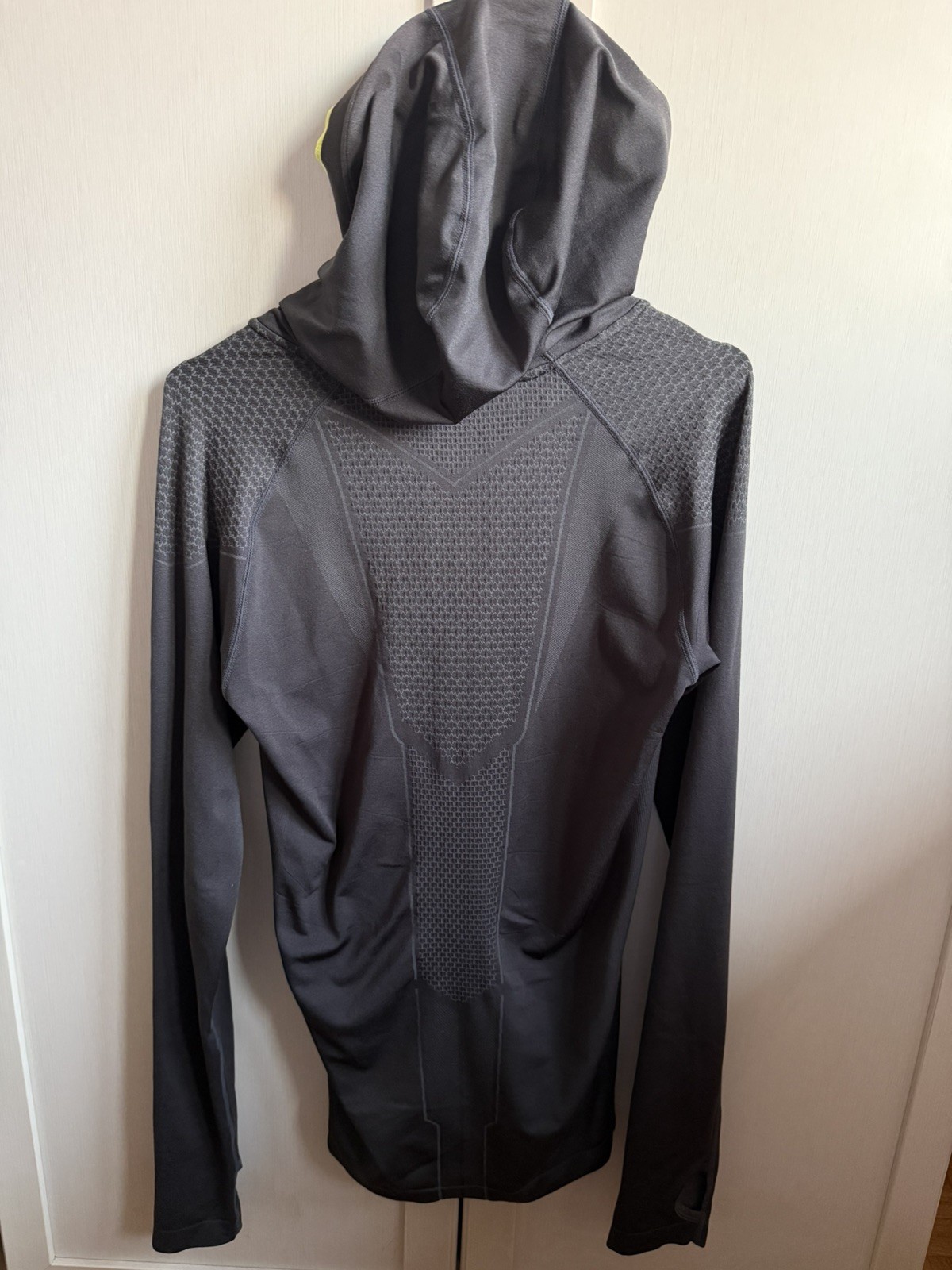 Gymshark Onyx V1 Hoodie Yellow Grey Size S OG Reflective Rare- DAVID LAID ERA image 9