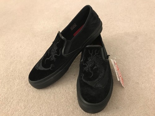 vans deluxe dragon slip on