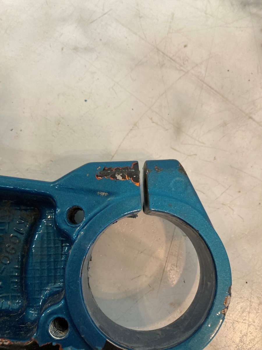 07 Kawasaki ZX 14 ZX14 ZX1400 Ninja upper top triple tree fork