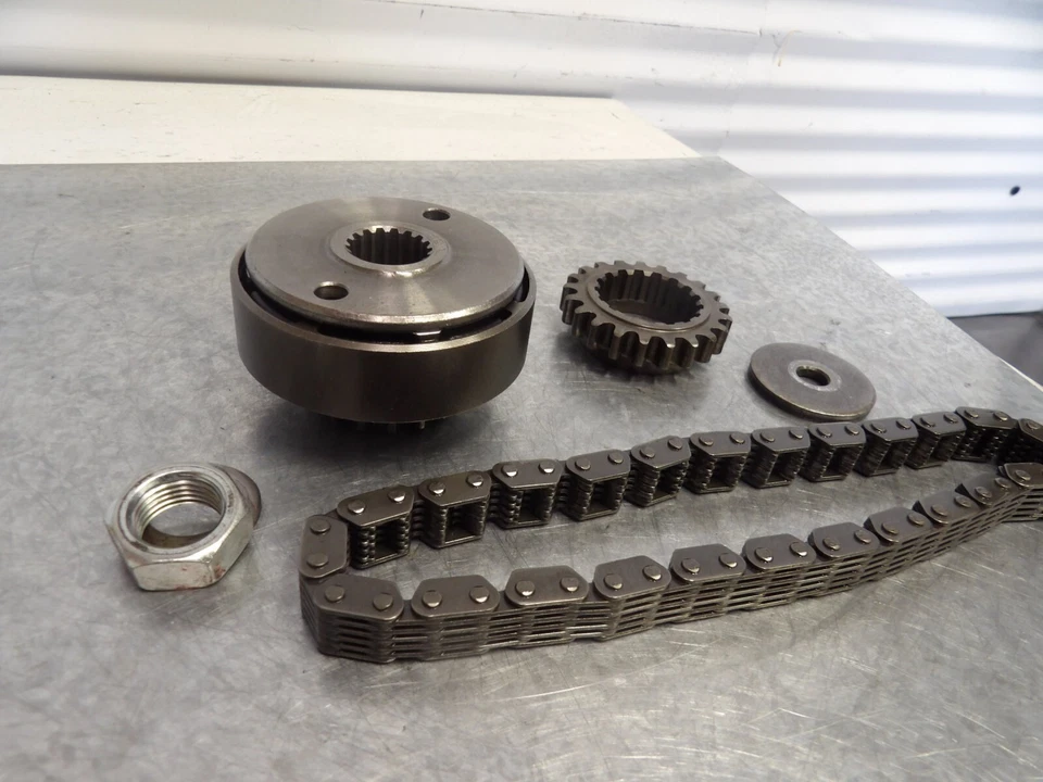 96-01 Kawasaki Ninja ZX11 ZX1100 engine balancer assembly w chain & gears - Image 4 of 4