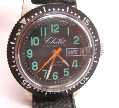 CHALET DIVERS WRIST WATCH 60M MECHANICAL WORKING SWISS DATE