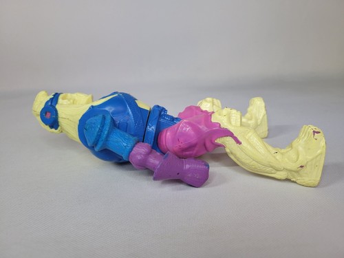 Conan The Barbarian SKULKUR Skeleton Action Figure 8" HASBRO 1992 READ - Picture 9 of 12