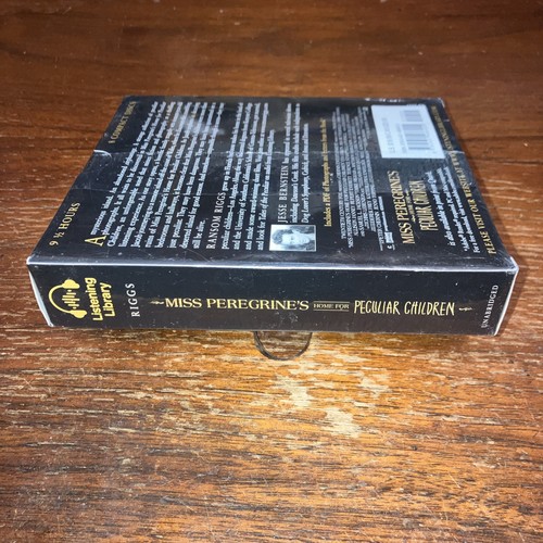 Miss Peregrine's Home for Peculiar Children NEW (Audiobook, 8 Discs) Unabridged - Foto 10 di 12