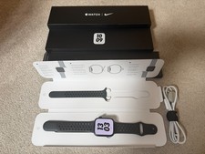Apple Watch Nike Series 7 GPS - 45mm Midnight Aluminium Case - Free P&P!