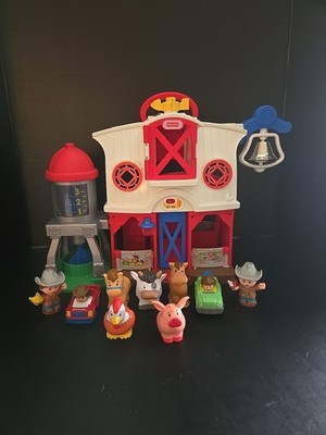 Fisher Price Little People Caring for Animals Barn Farm. Tested and works.