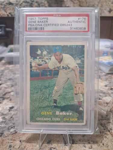 1957 Topps Gene Baker [Error Eugenf W. Bakep] #176 card