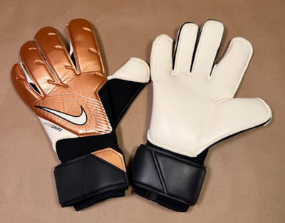 Nike Vapor Grip 3 GK/Goalkeeper Gloves, New! Size 9