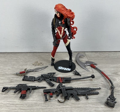 McFarlane Toys She Spawn 7-inch Deluxe Action Figure & Weapons