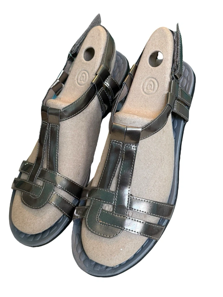 Sandalias Clark’s Collection charol metálico con tiras 10 M gris metalizado Foto 3 de 4